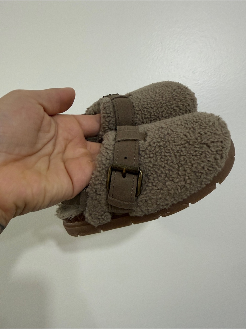 Zara Brown Sherpa Buckle Clogs - Picture 2 of 13